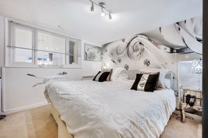 Photo 23- click for photo gallery